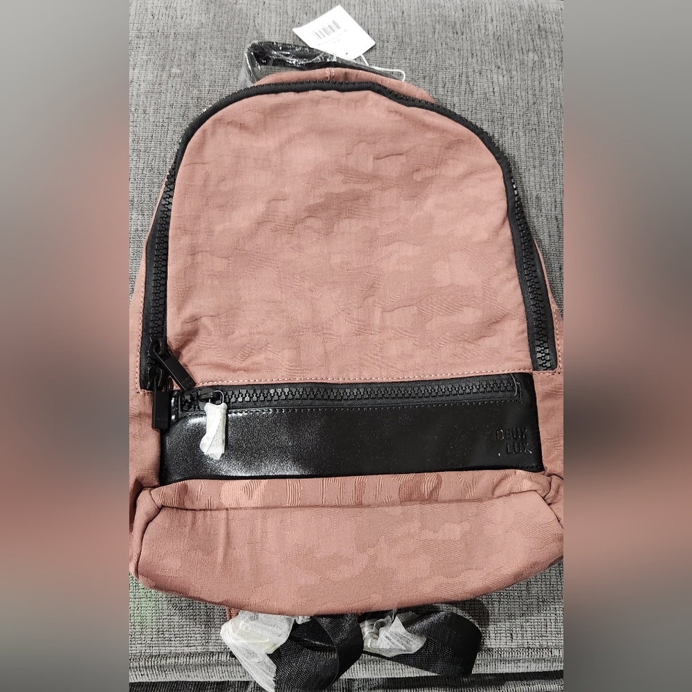 Deux Lux Backpack Flow